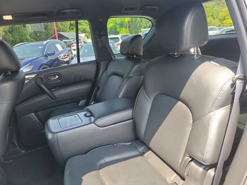 Used 2022 Nissan Armada SL w/ Midnight Edition Package RWD image 12