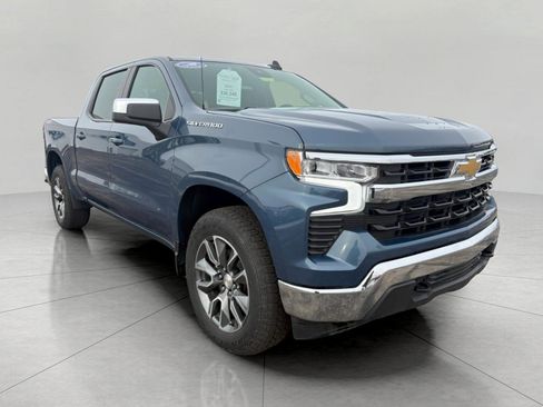 Used 2024 Chevrolet Silverado 1500 LT image 1