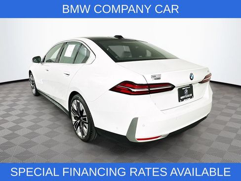 Used 2026 BMW 540i xDrive AWD/4WD image 6