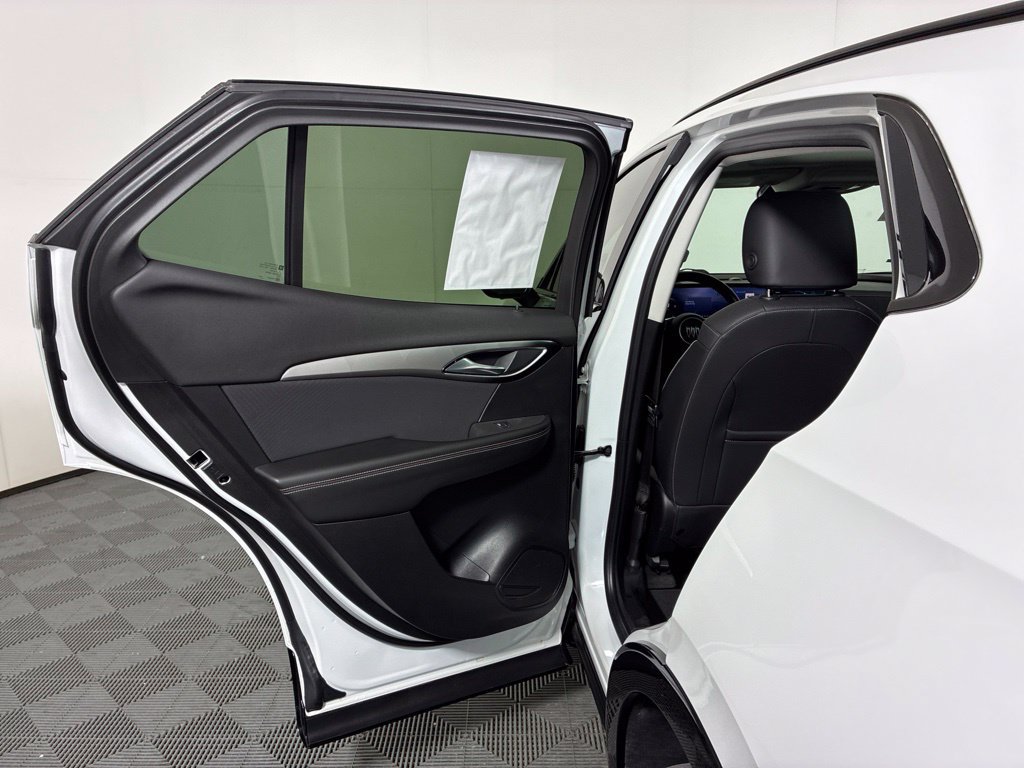 Used 2025 Buick Envision Sport Touring AWD/4WD image 27