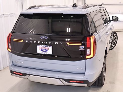 New 2026 Ford Expedition Max Platinum w/ Platinum Ultimate Package AWD/4WD image 51
