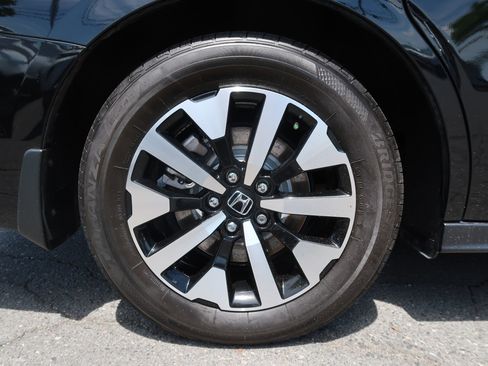 Used 2025 Honda Odyssey EX-L image 45
