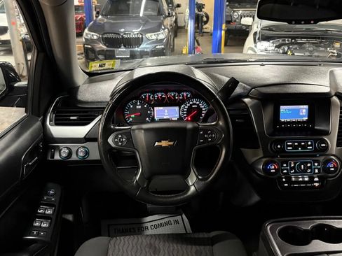 Used 2015 Chevrolet Tahoe LS AWD/4WD image 16