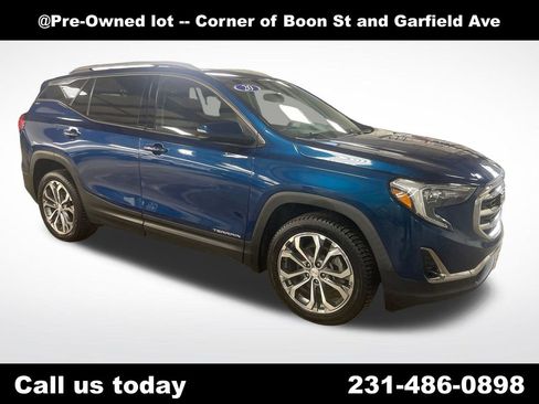 Used 2020 GMC Terrain SLT w/ Preferred Package AWD/4WD image 7