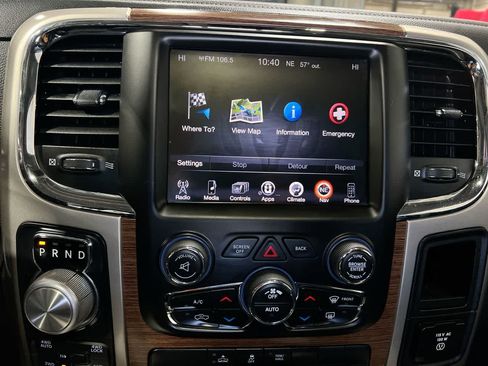 Used 2016 RAM 1500 Laramie w/ Convenience Group AWD/4WD image 18