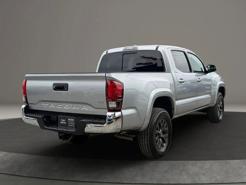 Used 2023 Toyota Tacoma SR5 RWD image 4