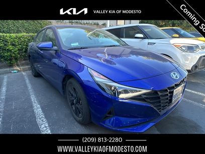 Used 2023 Hyundai Elantra Blue