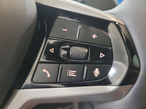 Certified 2025 BMW i4 eDrive40 image 21