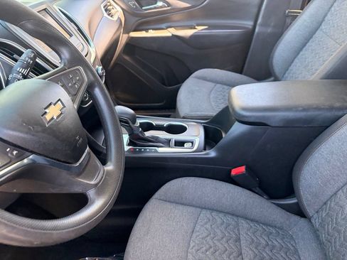 Used 2023 Chevrolet Equinox LT FWD image 13