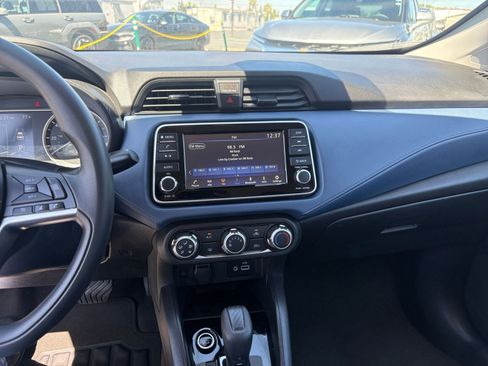 Used 2025 Nissan Versa SV image 17