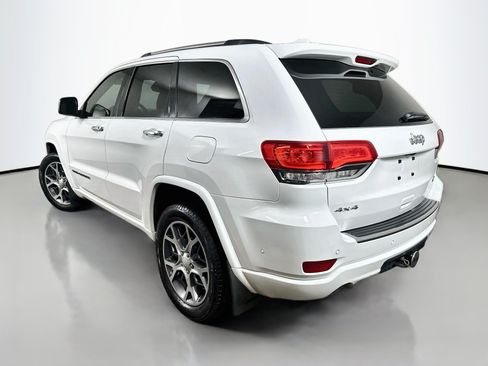 Used 2020 Jeep Grand Cherokee Overland AWD/4WD image 5
