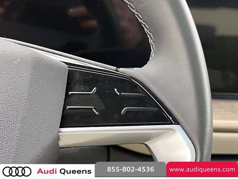 Used 2025 Audi Q5 Premium Plus AWD/4WD image 22