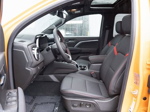 New 2025 Chevrolet Colorado Z71 w/ Z71 Convenience Package 2 image 10