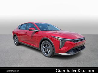 New 2025 Kia K4 LXS video 1