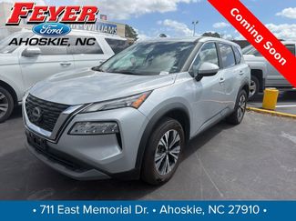 Used 2023 Nissan Rogue SV video 1
