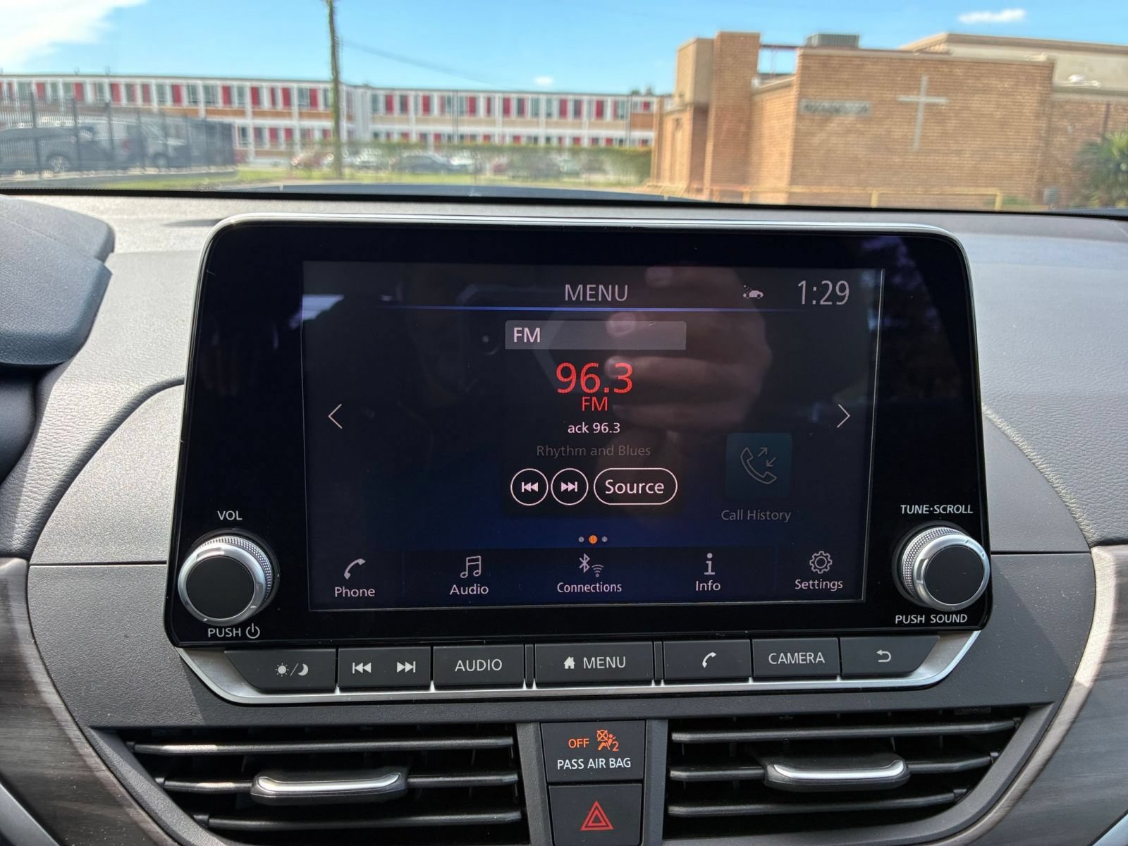 Used 2026 Nissan Altima 2.5 SV FWD image 19