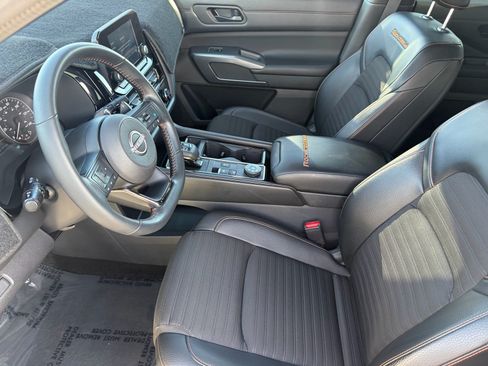 Used 2024 Nissan Pathfinder Rock Creek AWD/4WD image 12