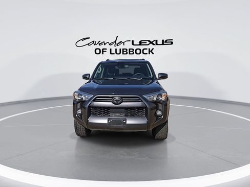 Used 2022 Toyota 4Runner SR5 Premium w/ Moonroof Package RWD image 3