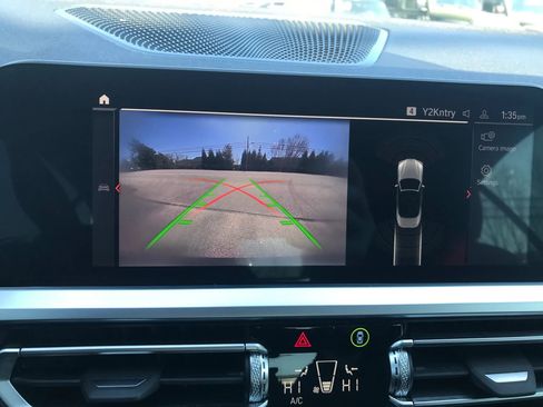 Used 2022 BMW 430i Convertible w/ Convenience Package image 26