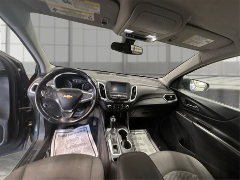 Used 2018 Chevrolet Equinox LT image 24