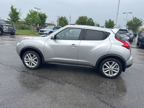 Used 2011 Nissan Juke SV AWD/4WD image 13