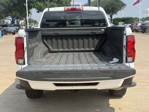 Certified 2024 Chevrolet Colorado LT w/ LT Convenience Package II RWD image 30