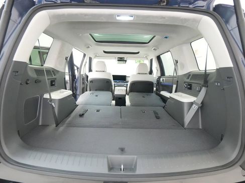 Used 2025 Hyundai Santa Fe Calligraphy image 36