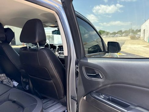 Used 2022 GMC Canyon AT4 w/ Trailering Package AWD/4WD image 16