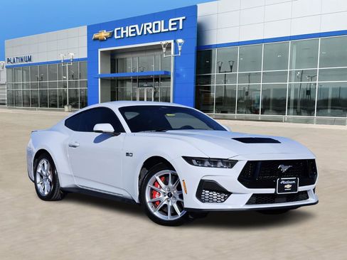 Used 2024 Ford Mustang GT Premium image 1