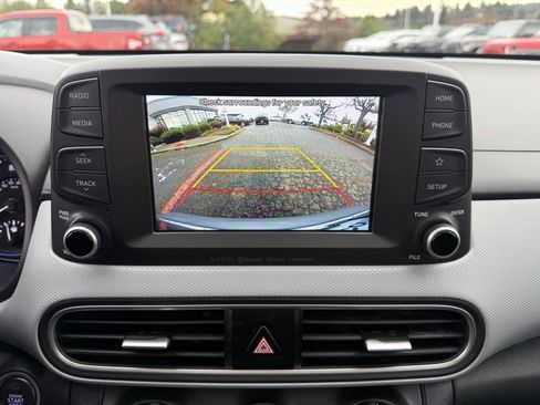 Used 2019 Hyundai Kona SEL w/ SEL Tech Package 02 image 23