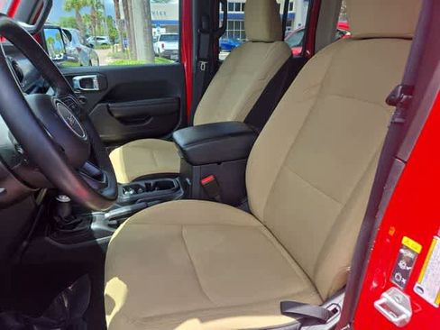 Used 2021 Jeep Wrangler Unlimited Sport AWD/4WD image 17