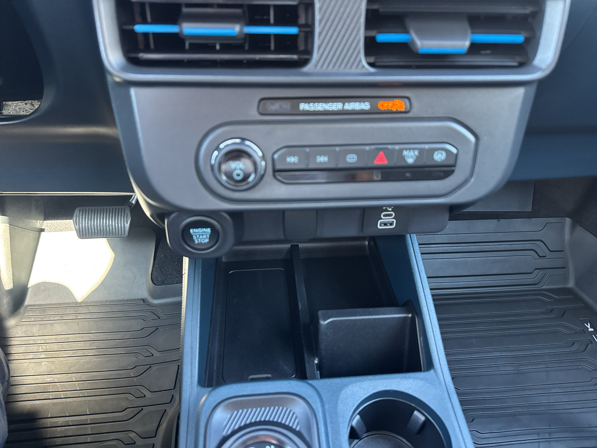 Used 2026 Ford Maverick Lobo AWD/4WD image 13