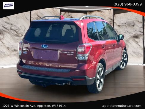 Used 2017 Subaru Forester 2.5i Premium w/ All-Weather Package AWD/4WD image 7