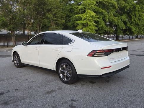 Used 2024 Honda Accord EX image 3
