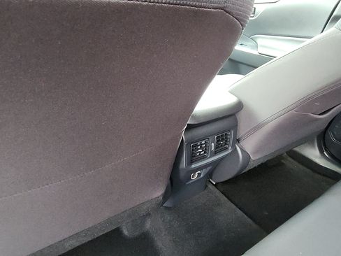 Certified 2025 Toyota RAV4 LE AWD/4WD image 23
