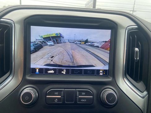 Used 2022 Chevrolet Silverado 3500 LTZ w/ Gooseneck/5TH Wheel Package image 19