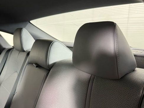 Used 2022 Toyota Avalon Limited w/ Advanced Safety Package image 20