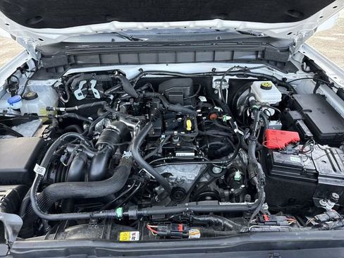 Used 2023 Ford Bronco Outer Banks image 19