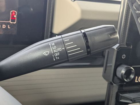 New 2026 GMC Hummer EV SUV image 14