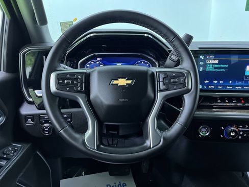 Used 2024 Chevrolet Silverado 1500 LT AWD/4WD image 21