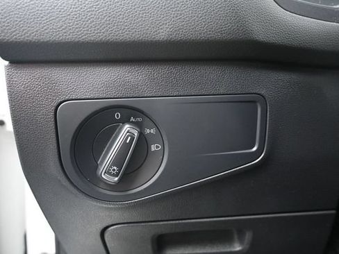 Used 2023 Volkswagen Tiguan SE R-Line AWD/4WD image 16