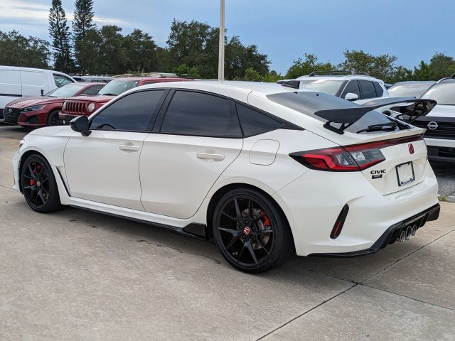 Used 2023 Honda Civic Type R image 7