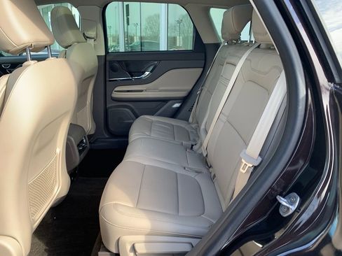 Certified 2023 Lincoln Corsair Reserve w/ Equipment Group 201A image 21