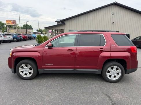 Used 2012 GMC Terrain SLE FWD image 2