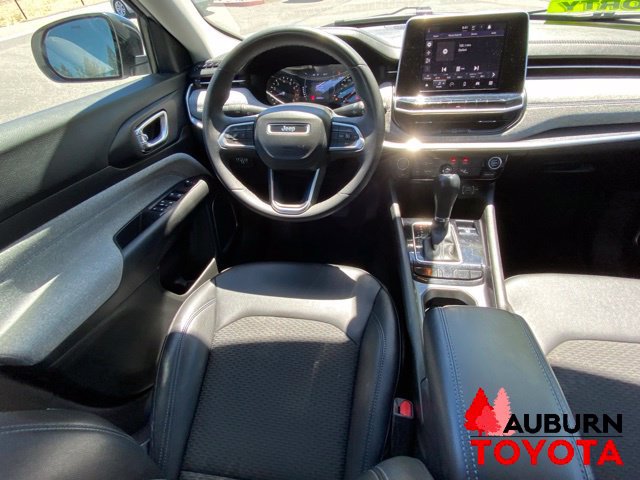 Used 2022 Jeep Compass Latitude FWD image 25