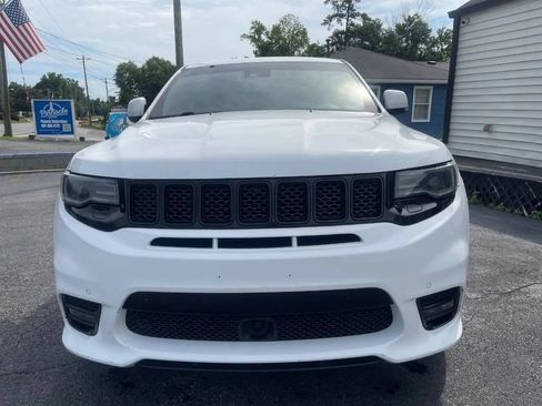 Used 2017 Jeep Grand Cherokee SRT AWD/4WD image 2