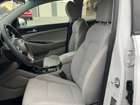 Used 2019 Hyundai Tucson SE FWD image 26
