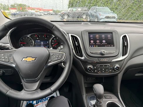 Used 2024 Chevrolet Equinox LT w/ LPO, Floor Liner Package FWD image 24