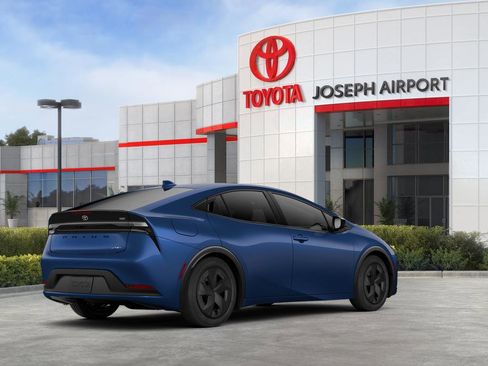 New 2026 Toyota Prius Plug-In Hybrid image 40