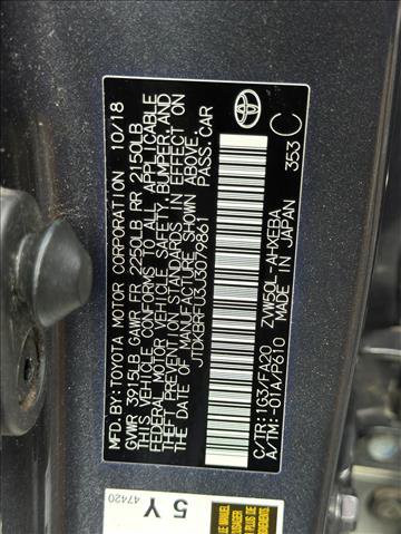 Used 2018 Toyota Prius Two w/ Prius Two Safety Plus Package FWD image 28